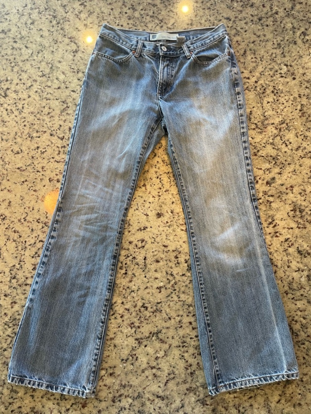 Vintage Y2K 100% cotton gap, low rise flare jeans size 6